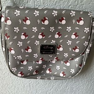 Disney Loungefly Minnie Mouse Crossbody Purse
